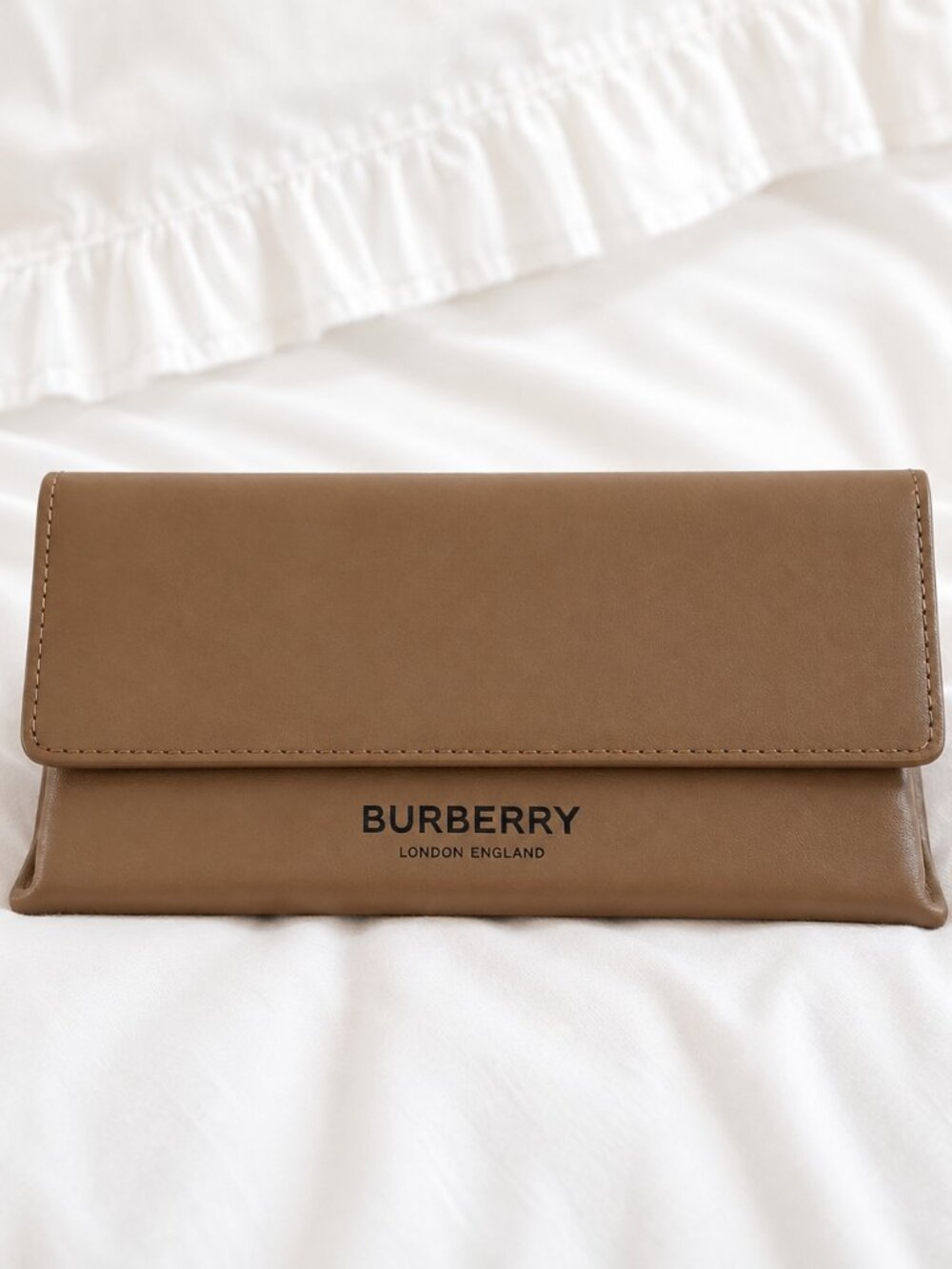 Burberry Sunglasses Case